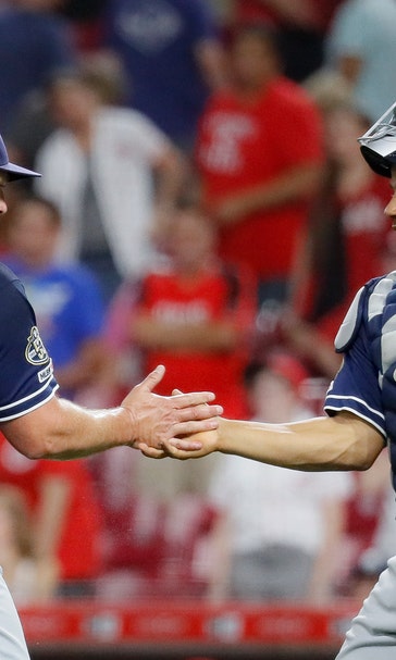 Yates escapes bases-loaded threat, Padres beat Reds 3-2